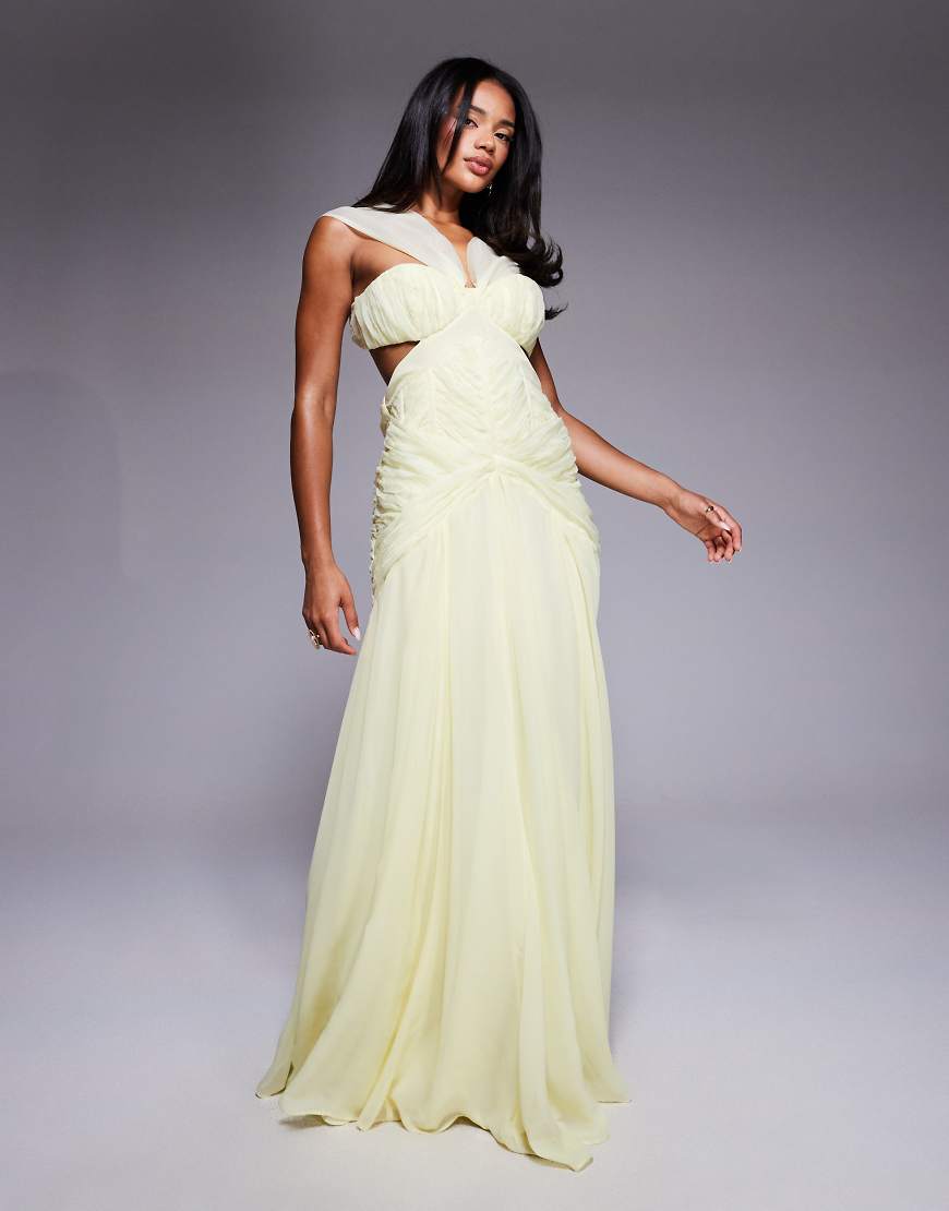 ASOS LUXE - Gerafftes Neckholder-Maxikleid aus gemustertem Organza und Chiffon in Buttermilchgelb-Rot ASOS LUXE - Gerafftes Neckholder-Maxikleid aus gemustertem Organza und Chiffon in Buttermilchgelb-Rot von ASOS LUXE