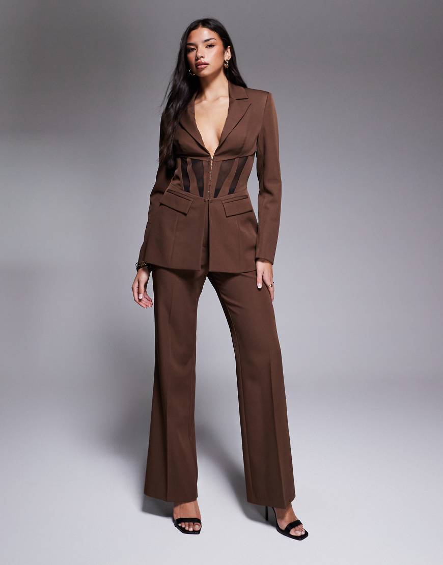 ASOS LUXE - Hose in Braun mit geradem Schnitt, Kombiteil-Brown von ASOS LUXE