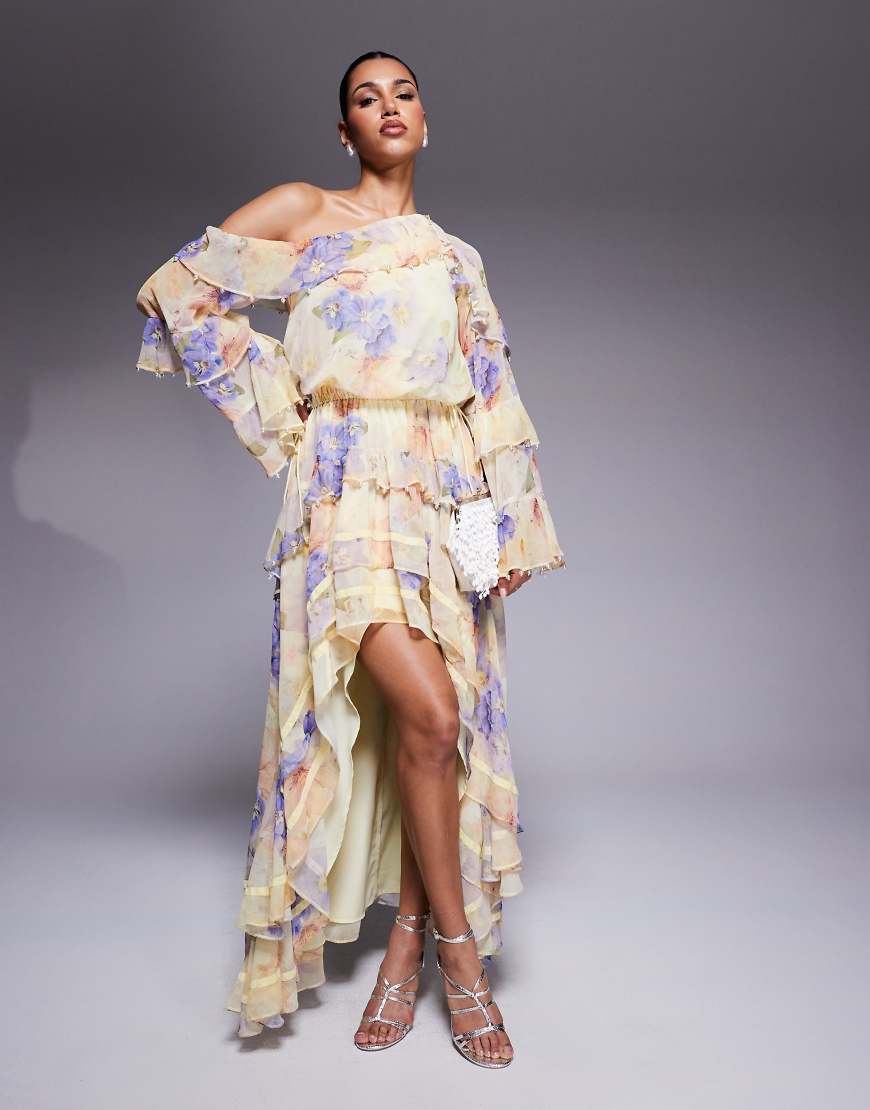 ASOS LUXE - Markantes Maxikleid aus Chiffon in Buttermilchgelb mit Perlenverzierungen und Blumenmuster-Bunt von ASOS LUXE
