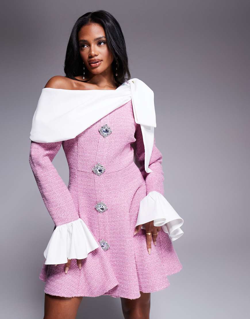 ASOS LUXE - Minikleid in Rosa aus Bouclé und Popeline mit verzierten Knöpfen ASOS LUXE - Minikleid in Rosa aus Bouclé und Popeline mit verzierten Knöpfen von ASOS LUXE