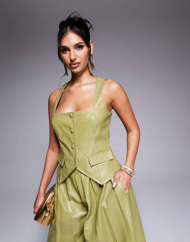 ASOS LUXE - Weste aus PU-Kunstleder in Olivgrün, Kombiteil von ASOS Luxe