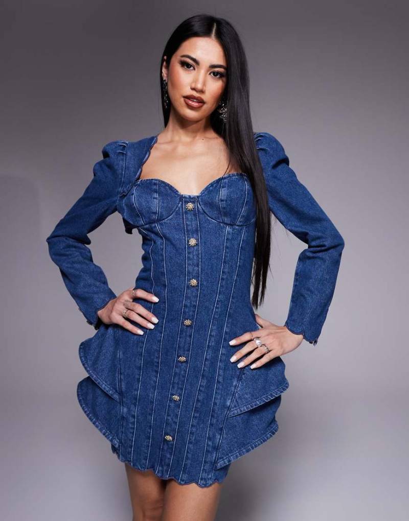 ASOS LUXE - Strukturiertes Jeans-Minikleid in Blau mit Muschelkanten-Detail und Schleife am Rücken von ASOS Luxe