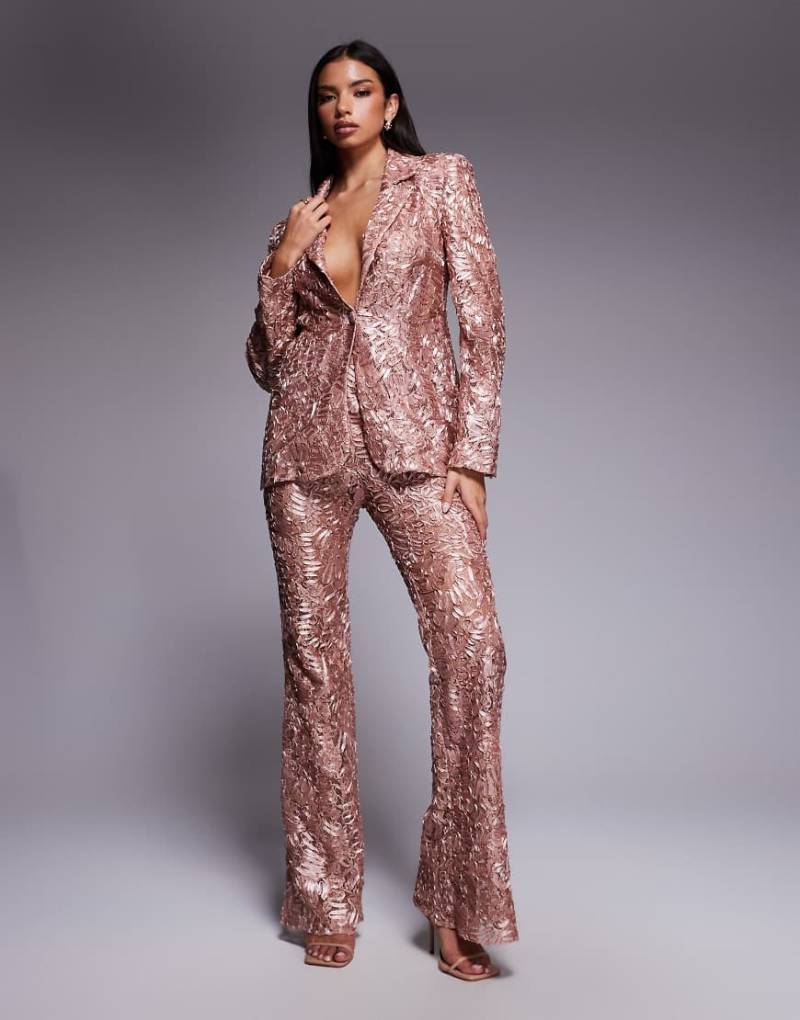 ASOS LUXE - Taillierter Blazer aus Spitze in Altrosa, Kombiteil von ASOS Luxe