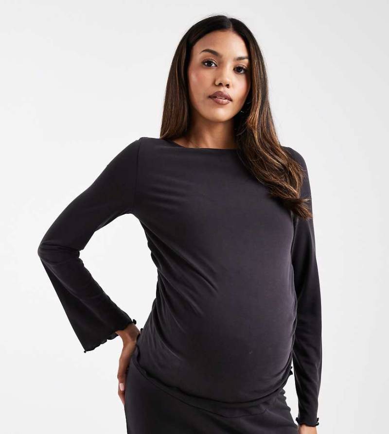 ASOS DESIGN Maternity - Langärmliges, anschmiegsames Modal-Oberteil in Schwarz mit Kräuselsaum, Kombiteil, Umstandsmode von ASOS Maternity