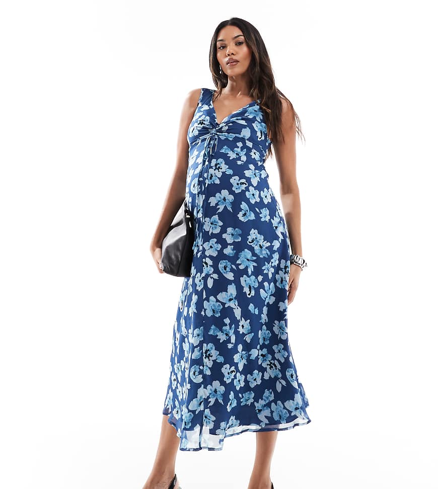 ASOS DESIGN Maternity - Midikleid in Blau mit Blumenmuster, V-Ausschnitt und geraffter Brustpartie-Bunt von ASOS Maternity