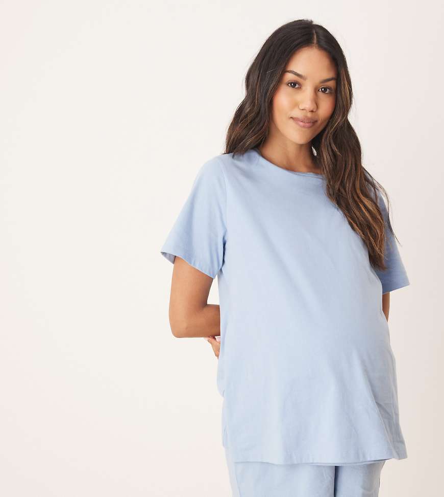 ASOS DESIGN Maternity - Mix & Match - Pyjama-T-Shirt in Blau mit Seitenschlitz von ASOS Maternity