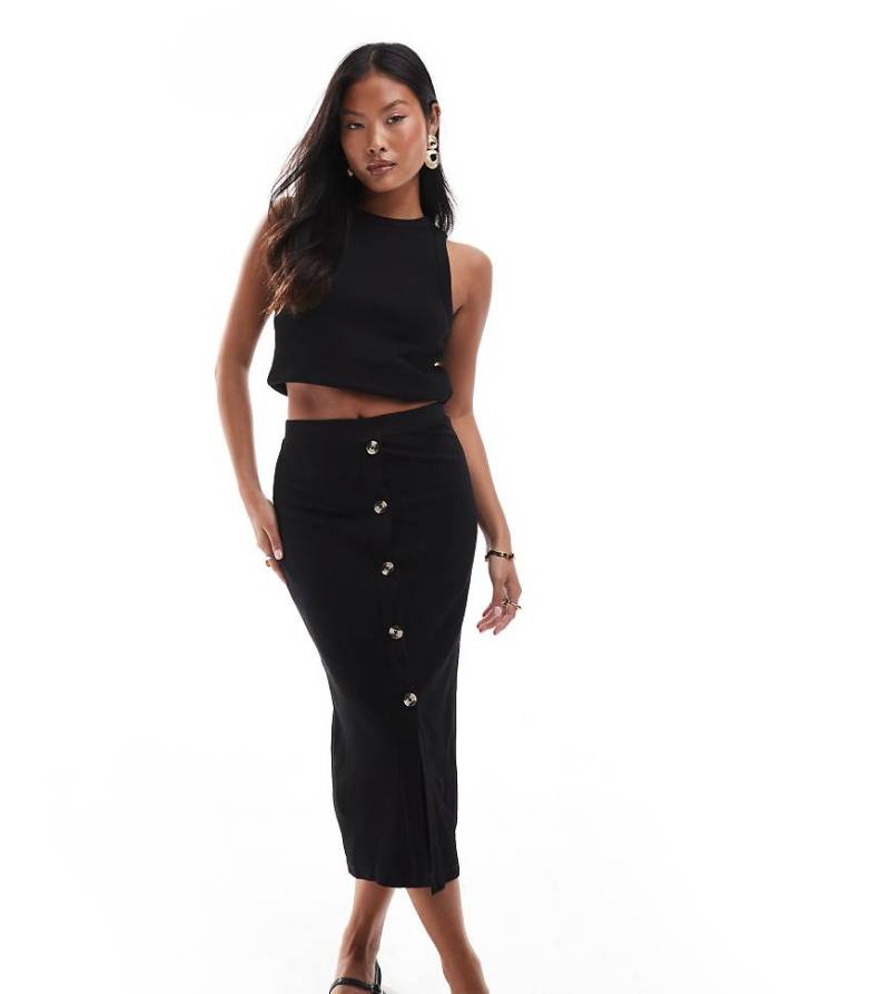 ASOS DESIGN Petite - Gerippter Midirock in Schwarz mit Hornknöpfen von ASOS Petite