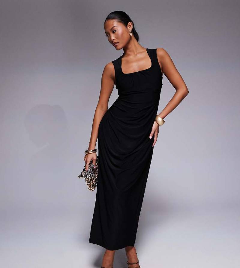 ASOS DESIGN Petite - Midikleid in Schwarz mit geformtem Ausschnitt, breiten Trägern und drapiertem Rockteil von ASOS Petite