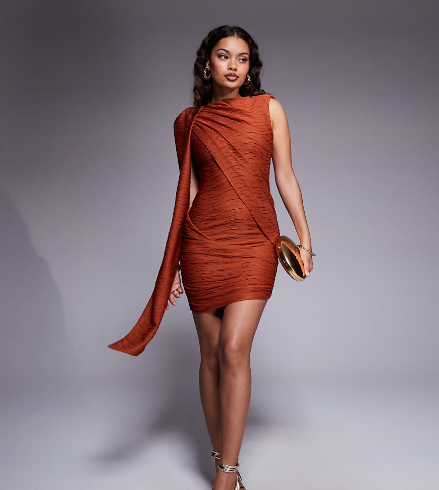 ASOS DESIGN Petite - Strukturiertes Minikleid in Orange mit U-Boot-Ausschnitt, drapiertem Schärpendetail von ASOS Petite