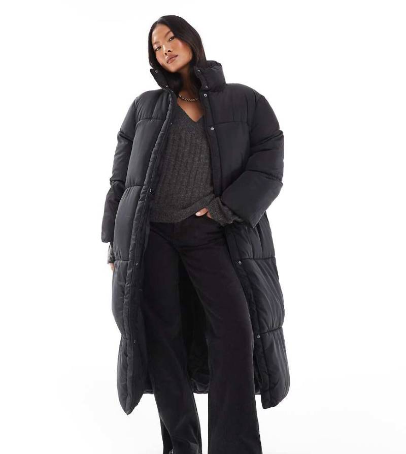 ASOS DESIGN Petite - Wattierte Longline-Jacke in Schwarz von ASOS Petite