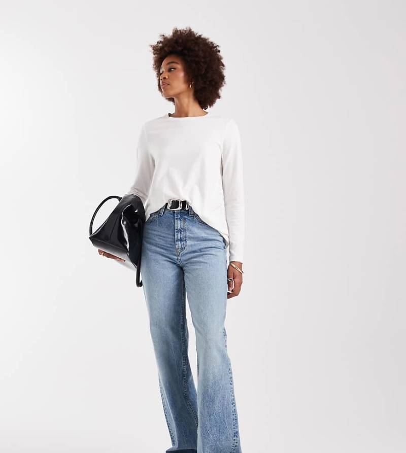 ASOS DESIGN Tall - Circular Design Collection - Weite Dad-Jeans mit heller Vintage-Waschung-Blau von ASOS Tall