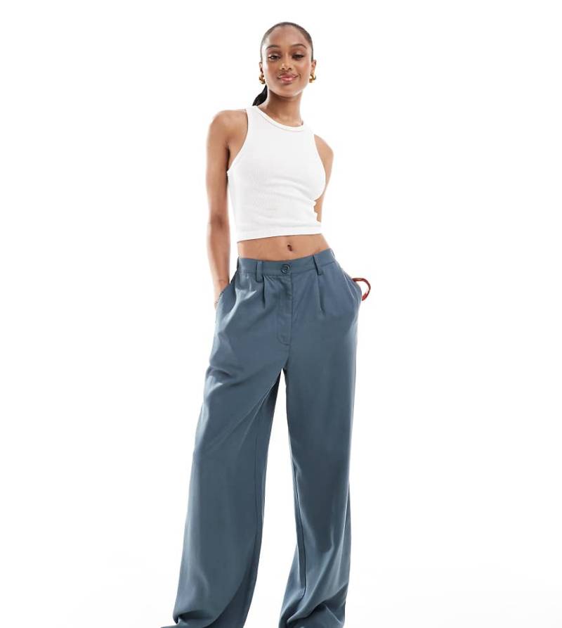 ASOS DESIGN Tall - Dad-Hose in Petrolblau mit weitem Bein von ASOS Tall