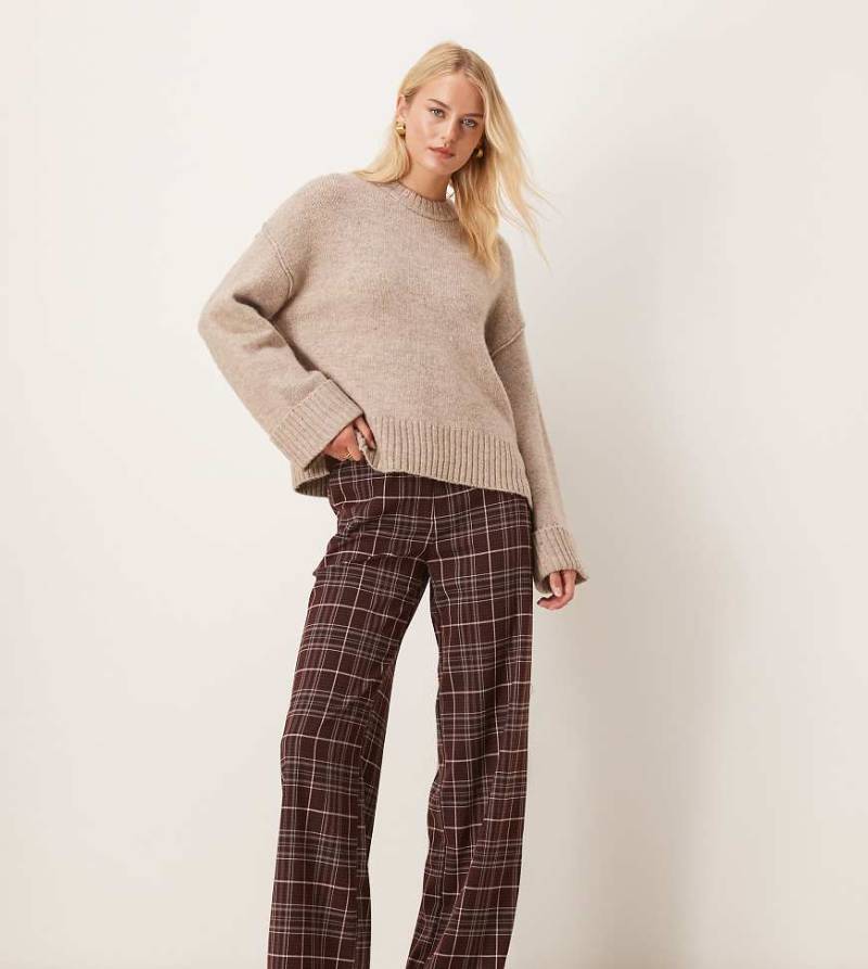 ASOS DESIGN Tall - Elegante, lässig und gerade geschnittene Hose in Burgunderrot kariert-Bunt von ASOS Tall