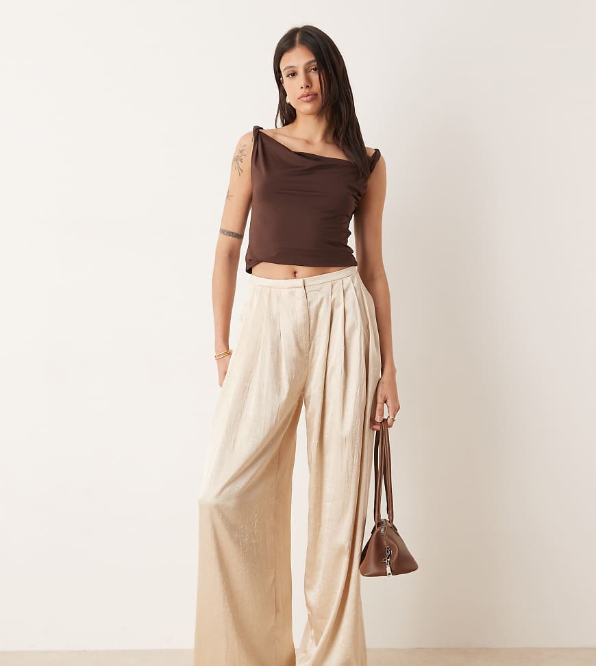 ASOS DESIGN Tall - Elegante, unstrukturierte Palazzo-Hose in Austerweiß, Kombiteil von ASOS Tall