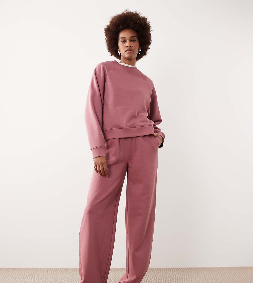 ASOS DESIGN Tall - Jogginghose in Rosé mit weicher Innenseite und weitem Bein-Rosa von ASOS Tall