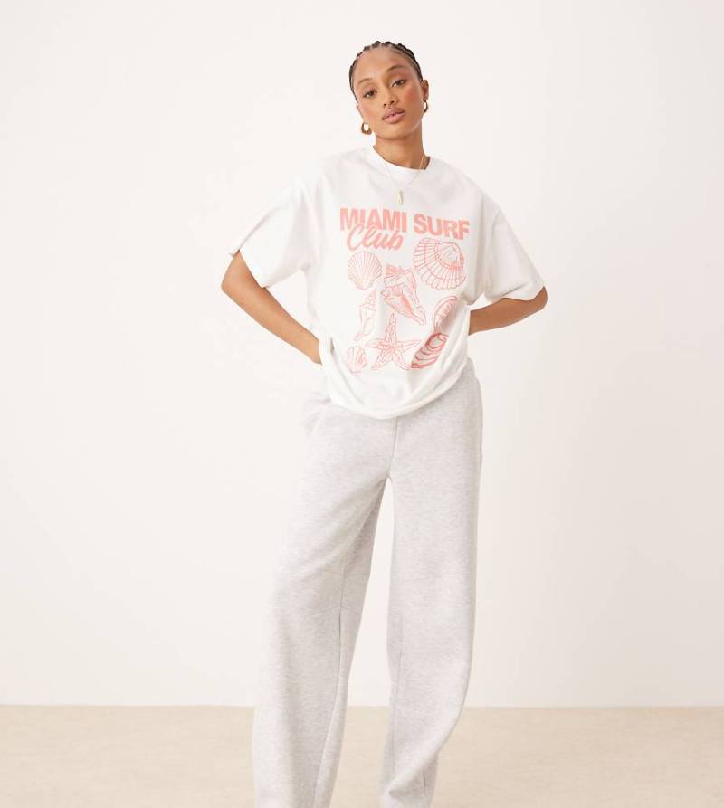 ASOS DESIGN Tall - Jogginghose in meliertem Grau mit Barrel-Beinschnitt von ASOS Tall