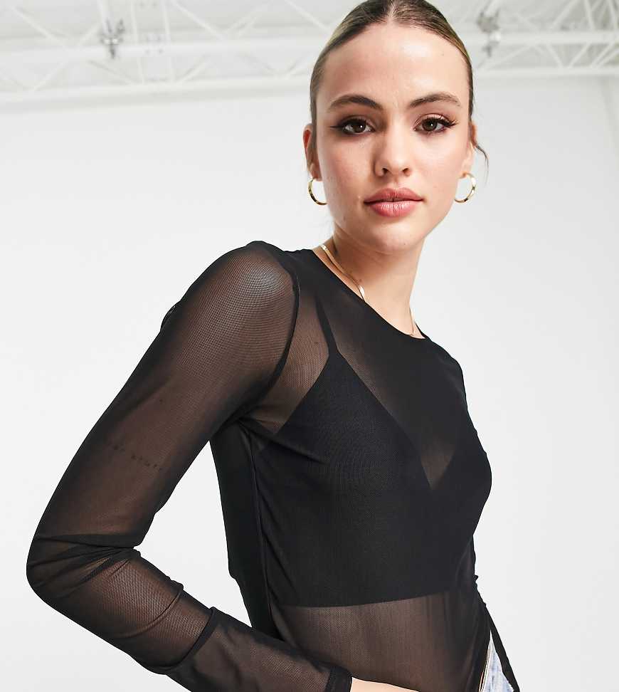ASOS DESIGN Tall - Kurz geschnittenes, langärmliges Oberteil aus Netzstoff in Schwarz von ASOS Tall