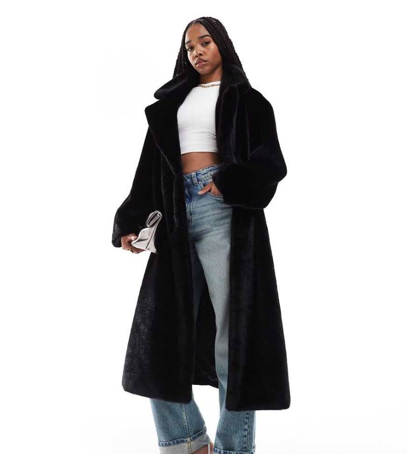 ASOS DESIGN Tall - Longline-Mantel zum Überwerfen aus Kunstpelz in Schwarz von ASOS Tall