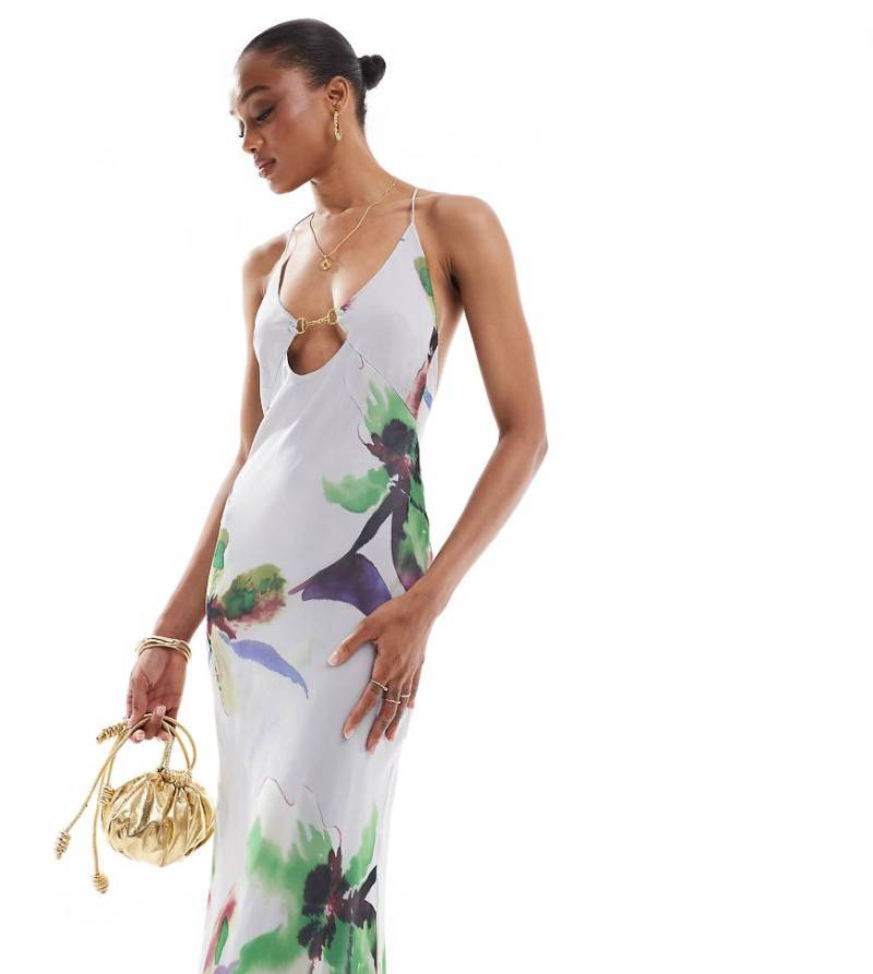 ASOS DESIGN Tall - Maxi-Trägerkleid in Weiß mit Blumenmuster, Satin-Brustpartie und Schnallendetail-Bunt von ASOS Tall