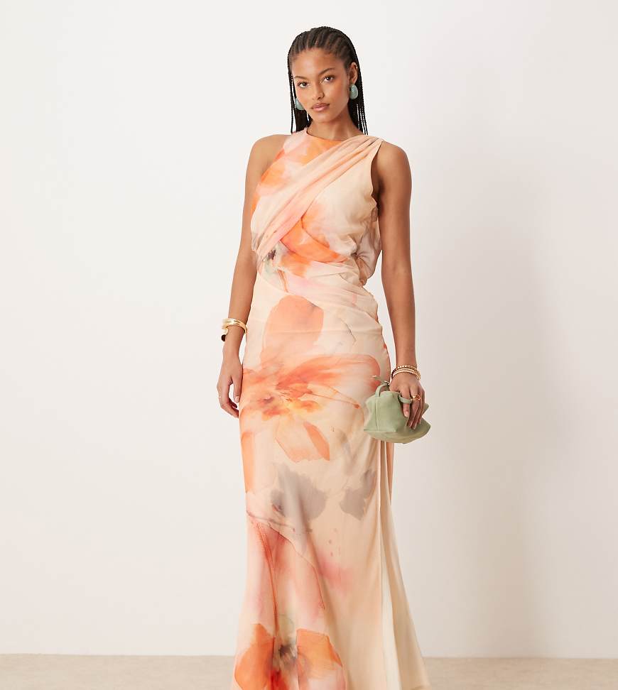 ASOS DESIGN Tall - Maxikleid aus strukturiertem Chiffon in Orange mit Blumenmuster und asymmetrischer Drapierung-Bunt ASOS DESIGN Tall - Maxikleid aus strukturiertem Chiffon in Orange mit Blumenmuster und asymmetrischer Drapierung-Bunt von ASOS Tall