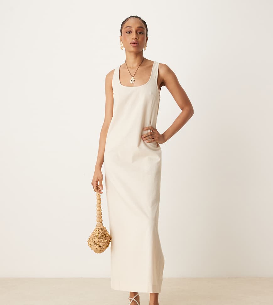 ASOS DESIGN Tall - Midikleid aus Baumwollleinen in Hellbeige mit U-Ausschnitt-Neutral ASOS DESIGN Tall - Midikleid aus Baumwollleinen in Hellbeige mit U-Ausschnitt-Neutral von ASOS Tall