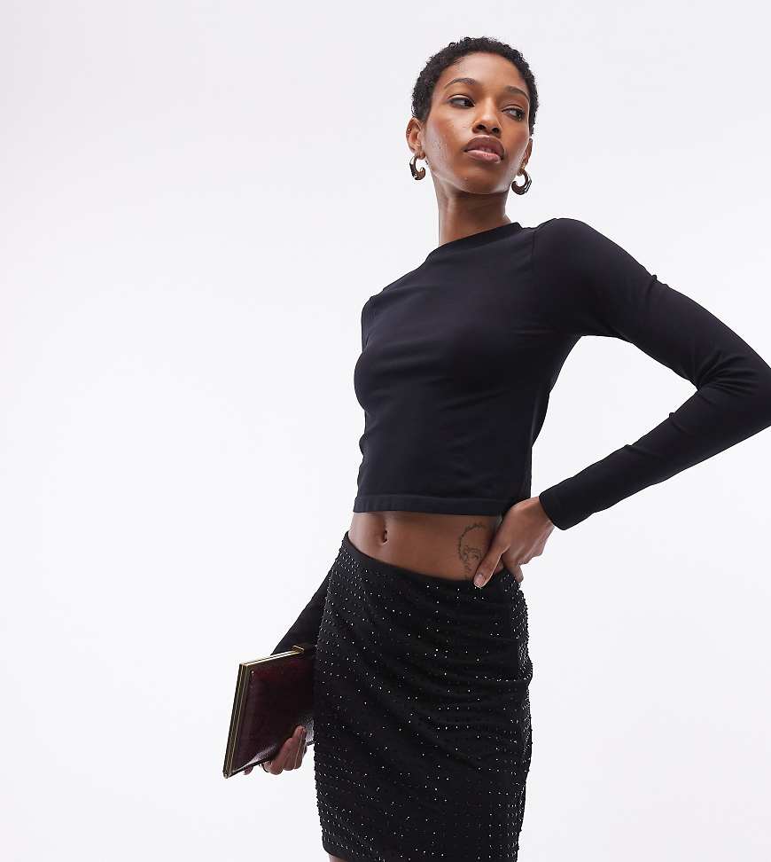 ASOS DESIGN Tall - Minirock aus Netzstoff in Schwarz mit Strass-Verzierung von ASOS Tall