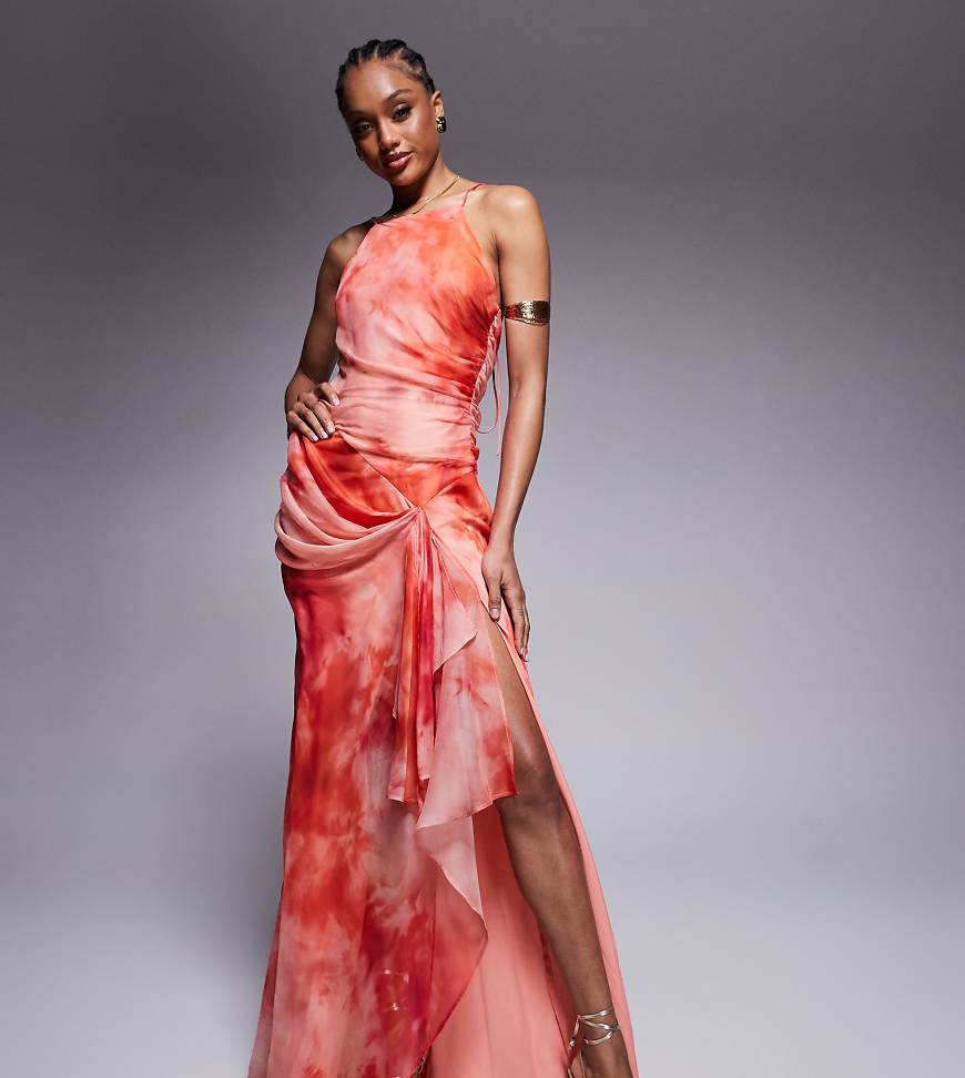 ASOS DESIGN Tall - Racer-Maxikleid mit verschwommenem Print, drapiertem Rock und dünnen Trägern-Bunt von ASOS Tall