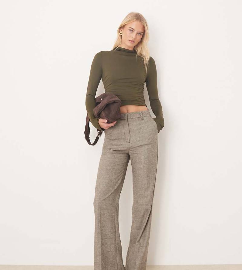 ASOS DESIGN Tall - Snatch - Elegante Schlaghose mit Fischgrätmuster-Bunt von ASOS DESIGN