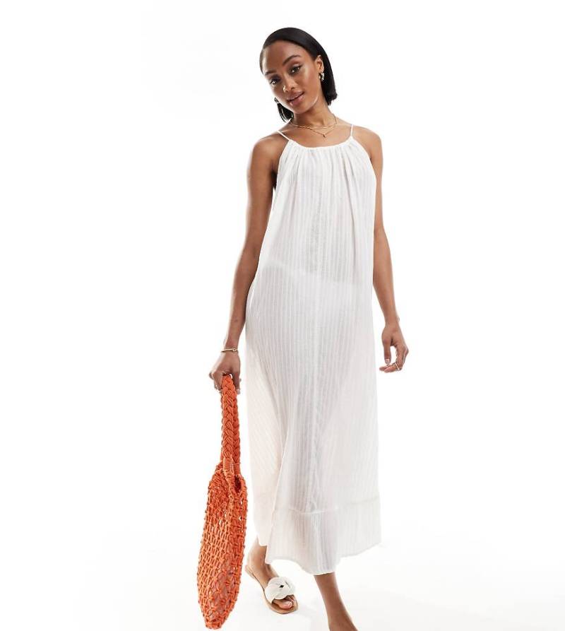 ASOS DESIGN Tall - Strukturiertes Maxi-Strandkleid in Elfenbeinweiß aus Dobby-Stoff mit tief angesetztem Saum von ASOS Tall