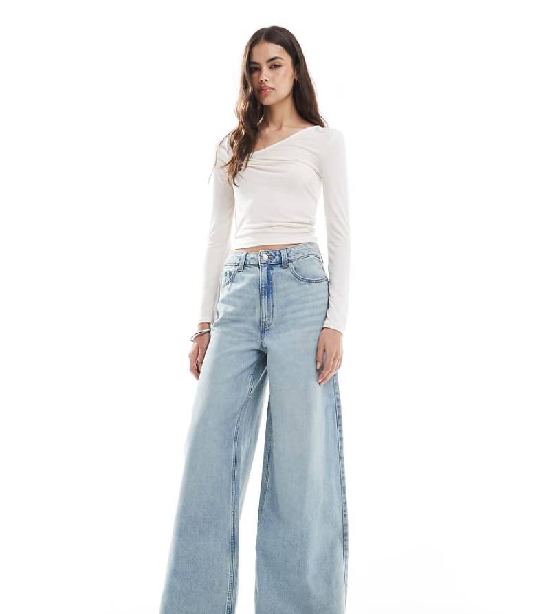 ASOS DESIGN Tall - Weit geschnittene Jeans in Vintage-Waschung mit hohem Bund-Blau von ASOS Tall