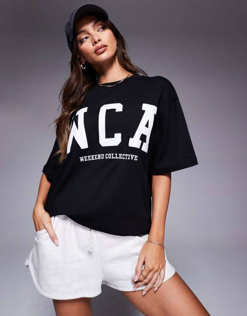 Weekend Collective - Icon - Oversize-T-Shirt in Schwarz mit aufgestickter „WCA"-Grafik von ASOS Weekend Collective