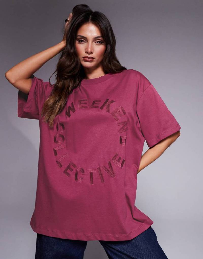 Weekend Collective - T-Shirt in Pflaume mit rundem Print-Lila von ASOS Weekend Collective