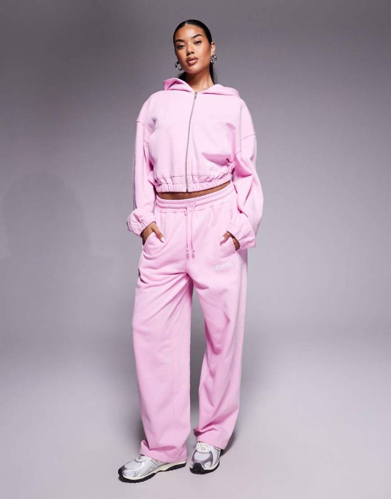 Weekend Collective - Barrel-Jogginghose in Rosa mit Nahtdetail, Kombiteil von ASOS Weekend Collective
