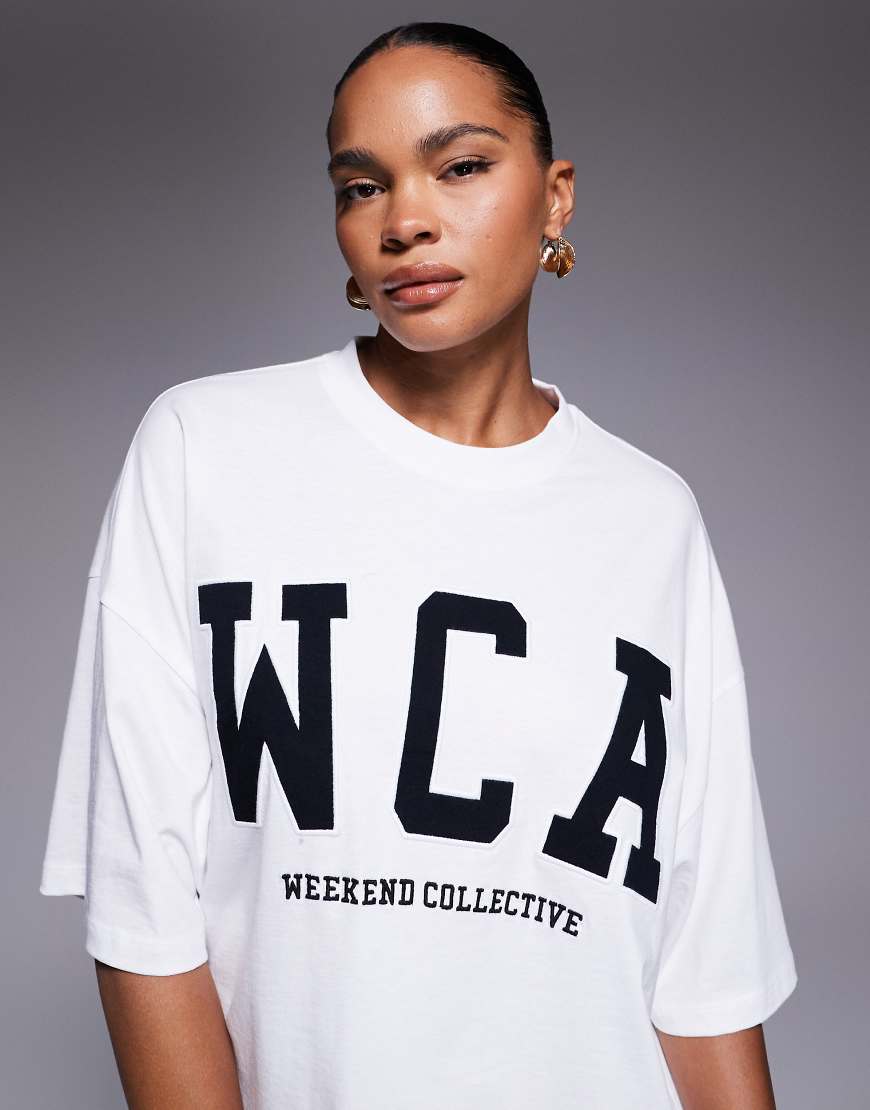 Weekend Collective - Icon - Oversize-T-Shirt in Weiß mit aufgestickter „WCA"-Grafik von ASOS Weekend Collective