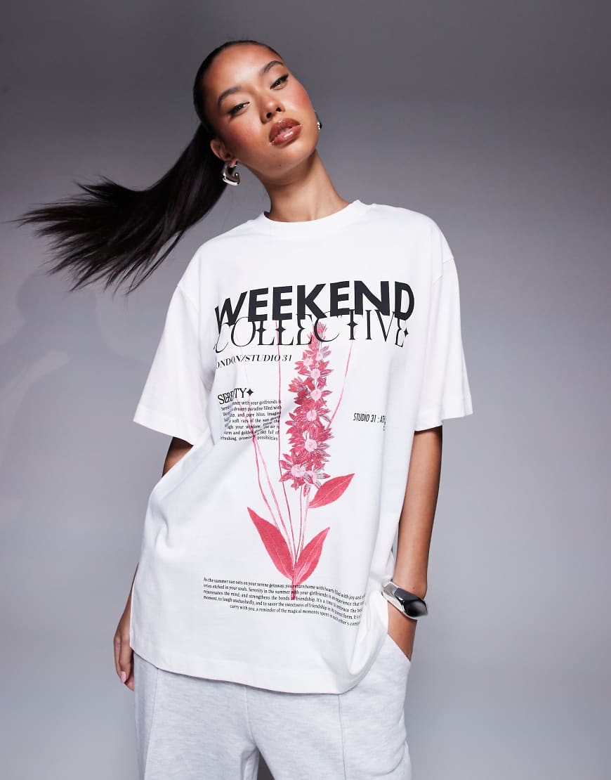 Weekend Collective - T-Shirt in Weiß mit Blumen-Print von ASOS Weekend Collective