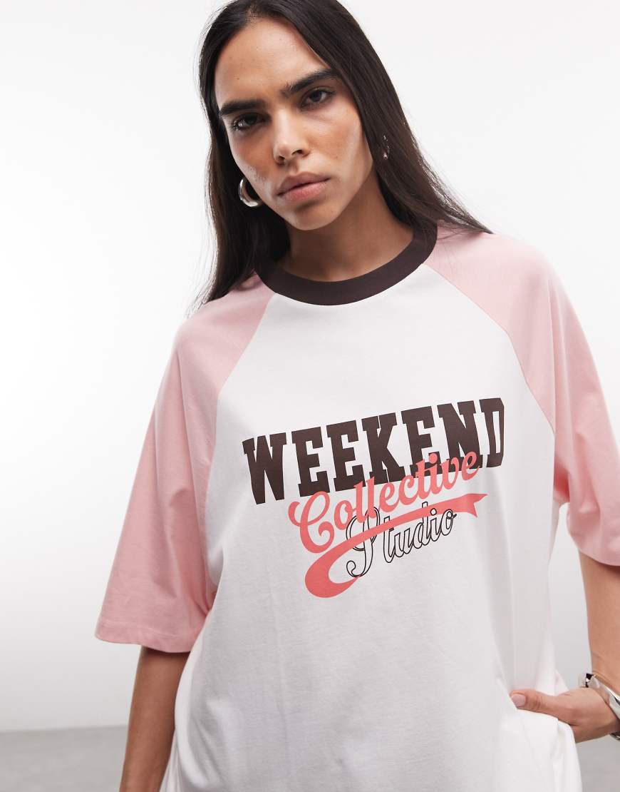 Weekend Collective - T-Shirt mit Raglanärmeln in Rosa und Grafik-Weiß von ASOS Weekend Collective