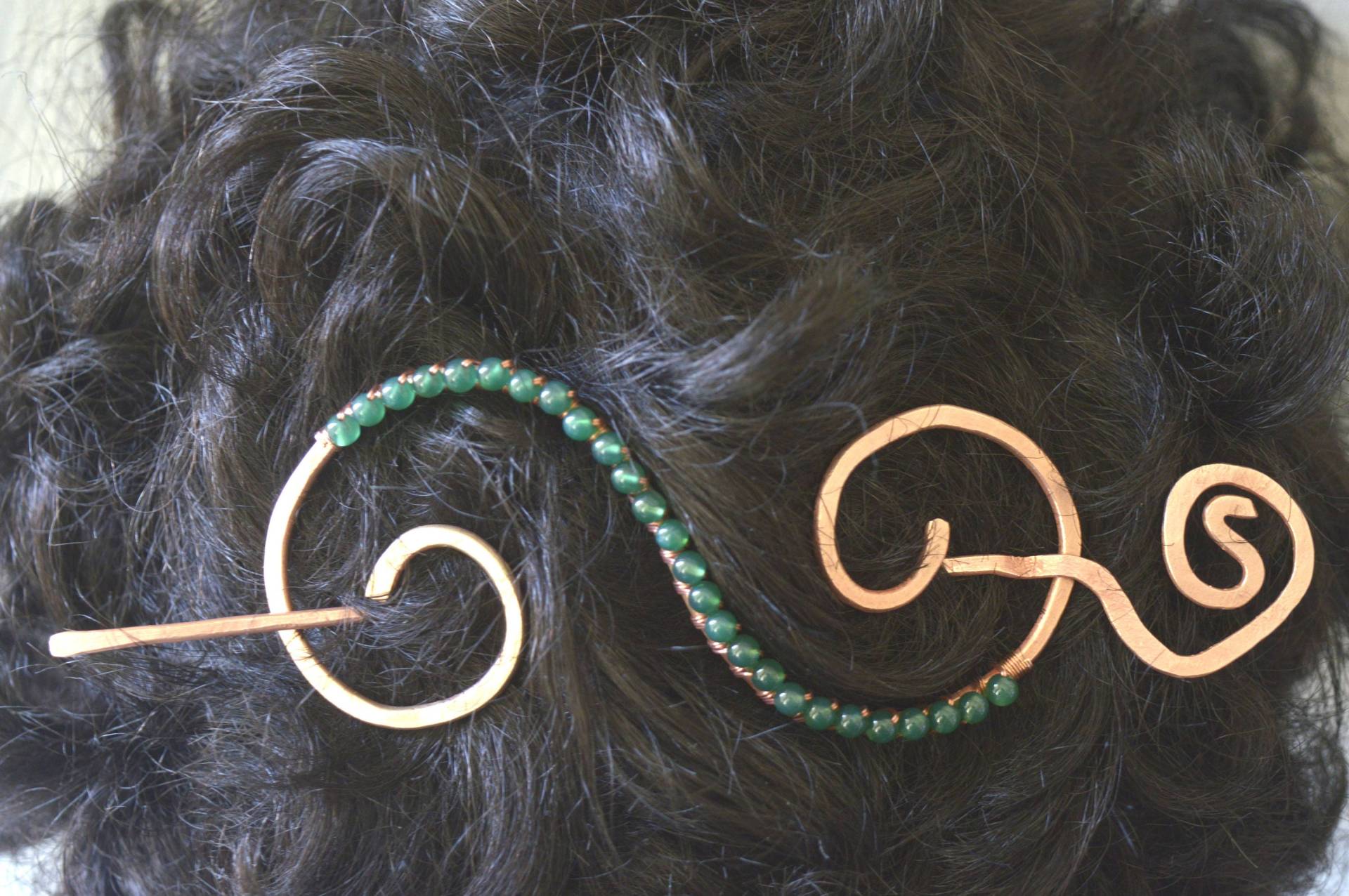 Kupfer-Haar-Clip, Metall-Haar-Halter, Schal Pin, Haarrutsche Mit Grünen Agatha Steine, Spiral Haarspange, Haar Acceessories Kostenloser Versand Kupfer-Haar-Clip, Metall-Haar-Halter, Schal Pin, Haarrutsche Mit Grünen Agatha Steine, Spiral Haarspange, Haar Acceessories Kostenloser Versand von ASUlrichDesign