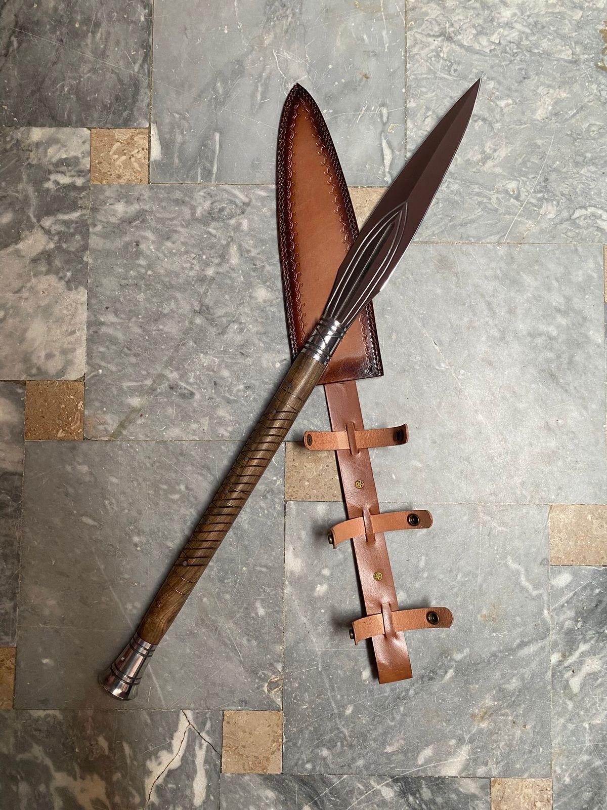 Handgefertigter Wikinger Speer Nachbau | Mittelalterliche Stangenarm Mit Lederscheide Klinge Aus Kohlenstoffstahl Dekoration, Cosplay, Geschenk Für von AScutlerydesigns