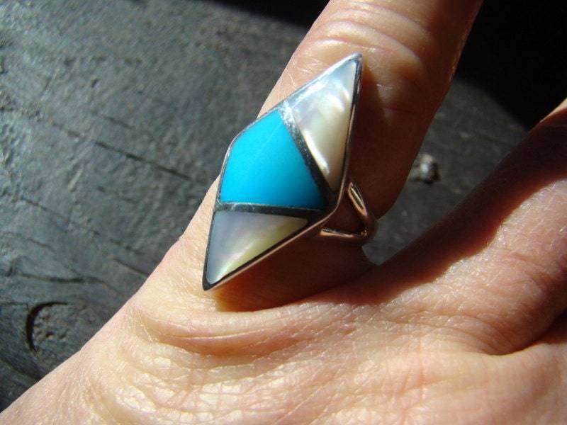 Ring Art Deco Intarsien Türkis Und Perlmutt Sterling Ooak von AShamansBundle