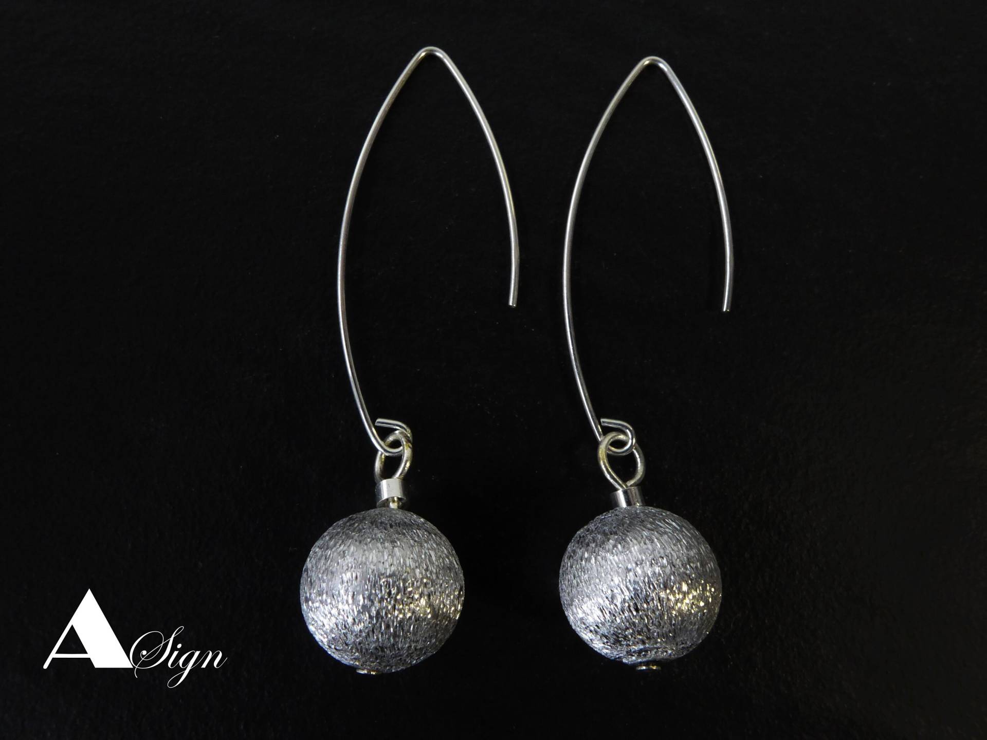 A Sign Brush Damen 925 Silber Ohrhänger/Durchzieher/Ohrringe/Hänger/ Aluminium-Perle Stardust Brillianteffekt 10 Mm von ASignSchmuckDesign