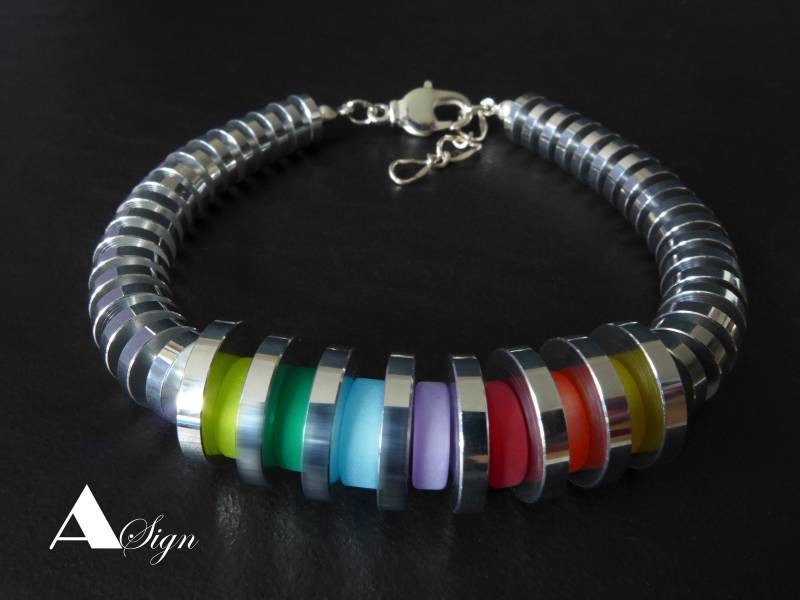A Sign Shine Aluminium & Polaris Scheiben Edelstahl Regenbogen/Bunt Damen Armband Karabiner-Verschluss Verstellbar von ASignSchmuckDesign