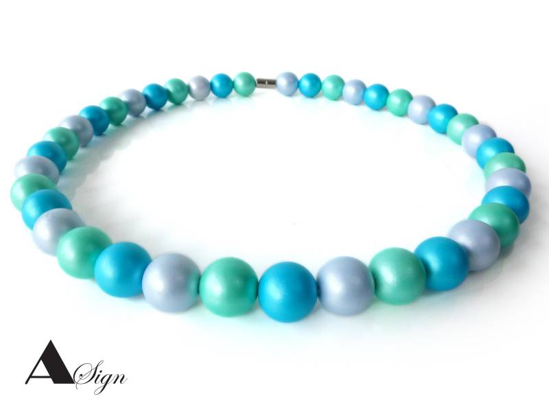 A Sign Soft Sea Kunstharz Perlen Damen Halskette Türkis/Blau/Grün/Hellblau Magnetverschluss von ASignSchmuckDesign