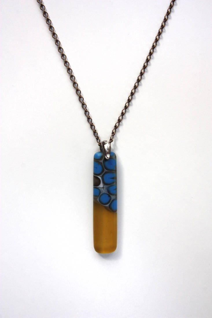 Handgemachte Glas Anhänger Kette, Warm Blau & Bernstein von ASmallProduction
