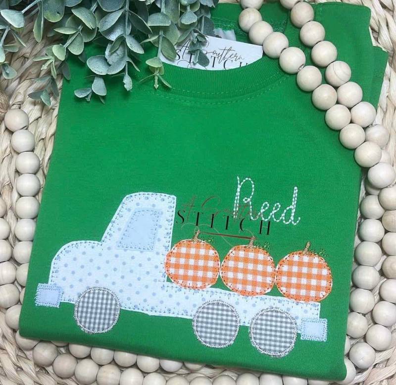 Jungen Kürbis Shirt, Pritschen Lkw, Kürbisse, Applikation, Aufnäher Shirt von ASouthernStitchMS
