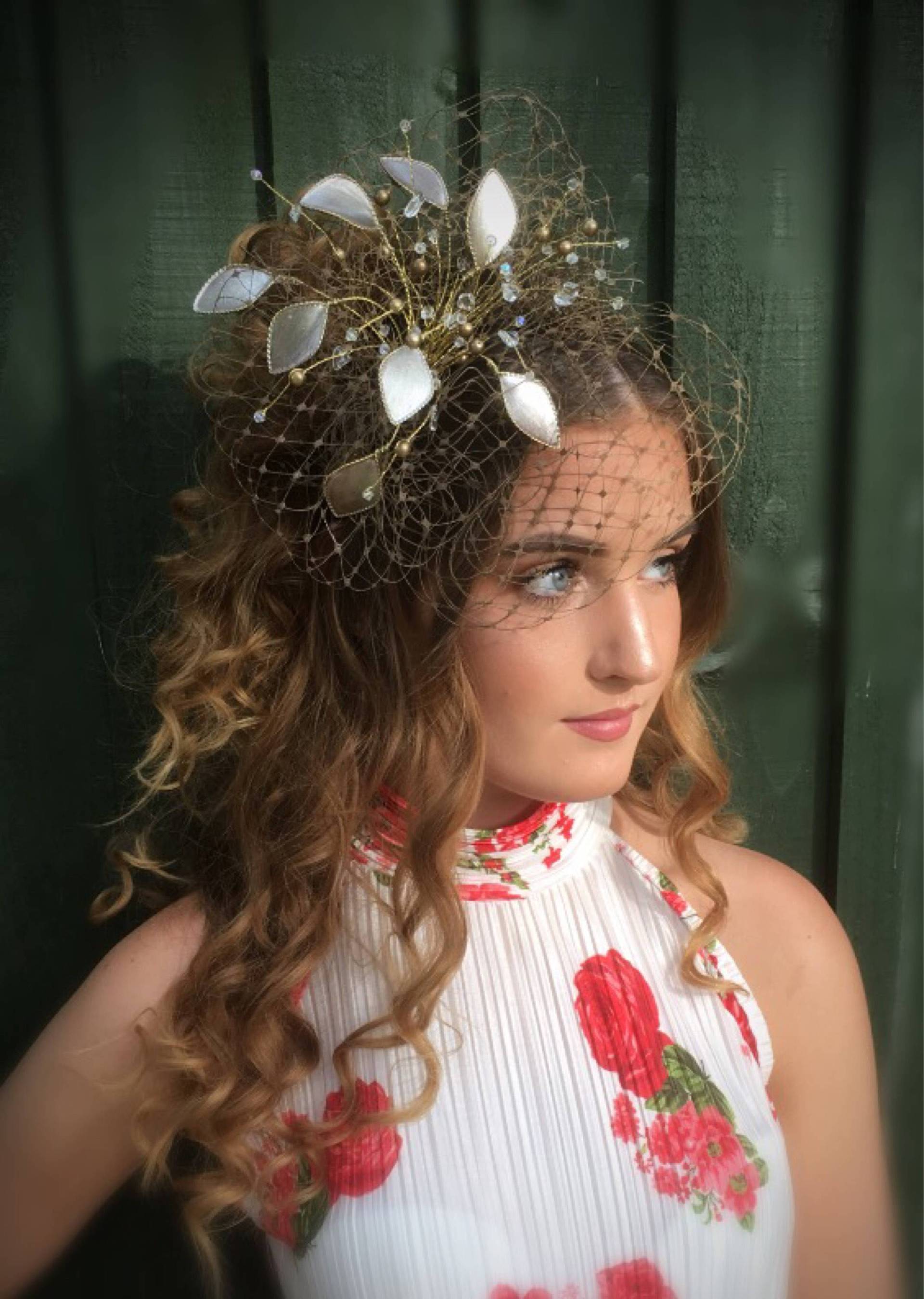 Verschleierter Fascinator, Bronze, Perlmutt, Hochzeits-Gasthut von ASutherlandHeadwear