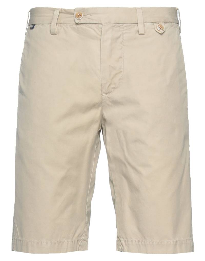 AT.P.CO Shorts & Bermudashorts Herren Beige von AT.P.CO