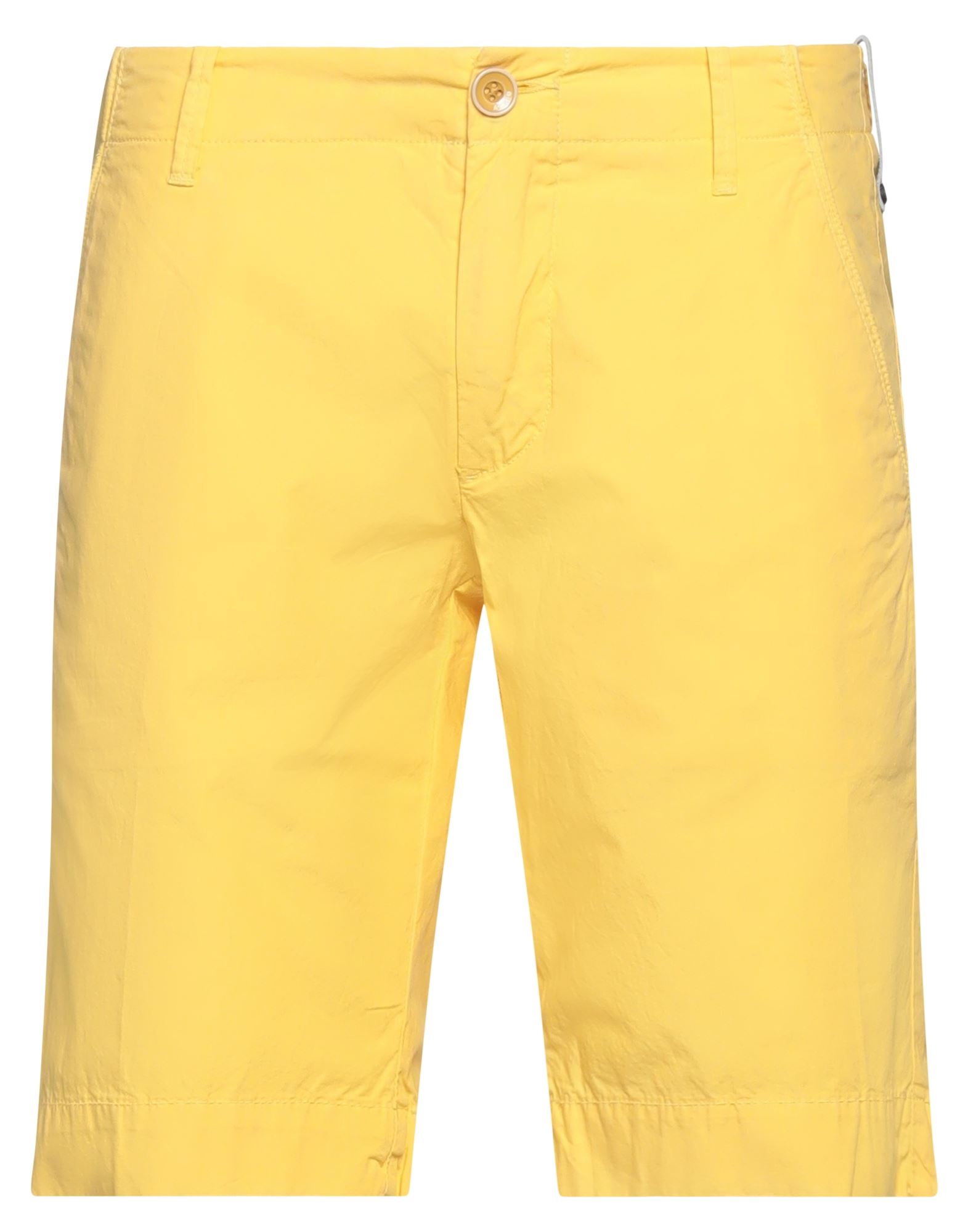 AT.P.CO Shorts & Bermudashorts Herren Gelb von AT.P.CO