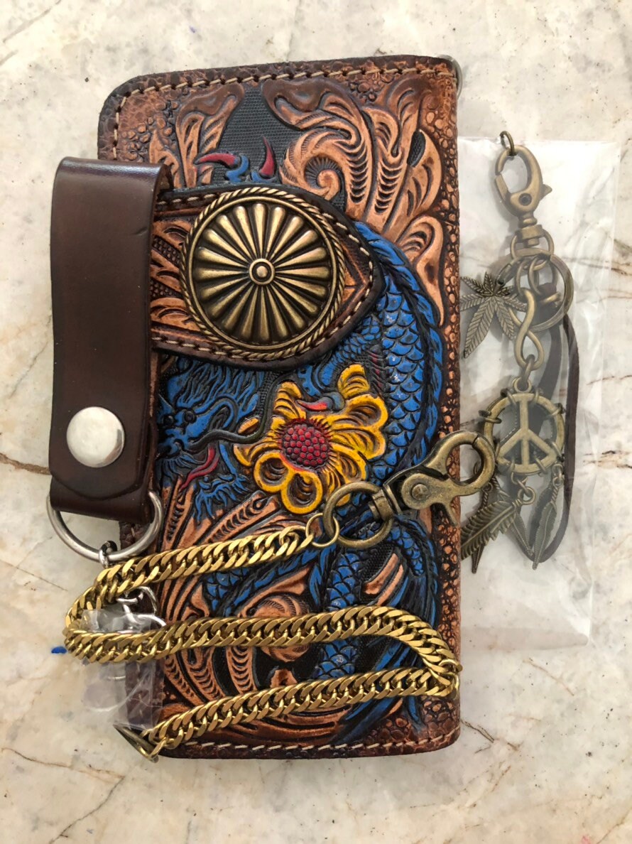 Geschnitztes Leder Biker Portemonnaie Kette Drache Geschnitzt Bifold Western Cowboy Jahrestag Geschenk Für Ihn von AT7777