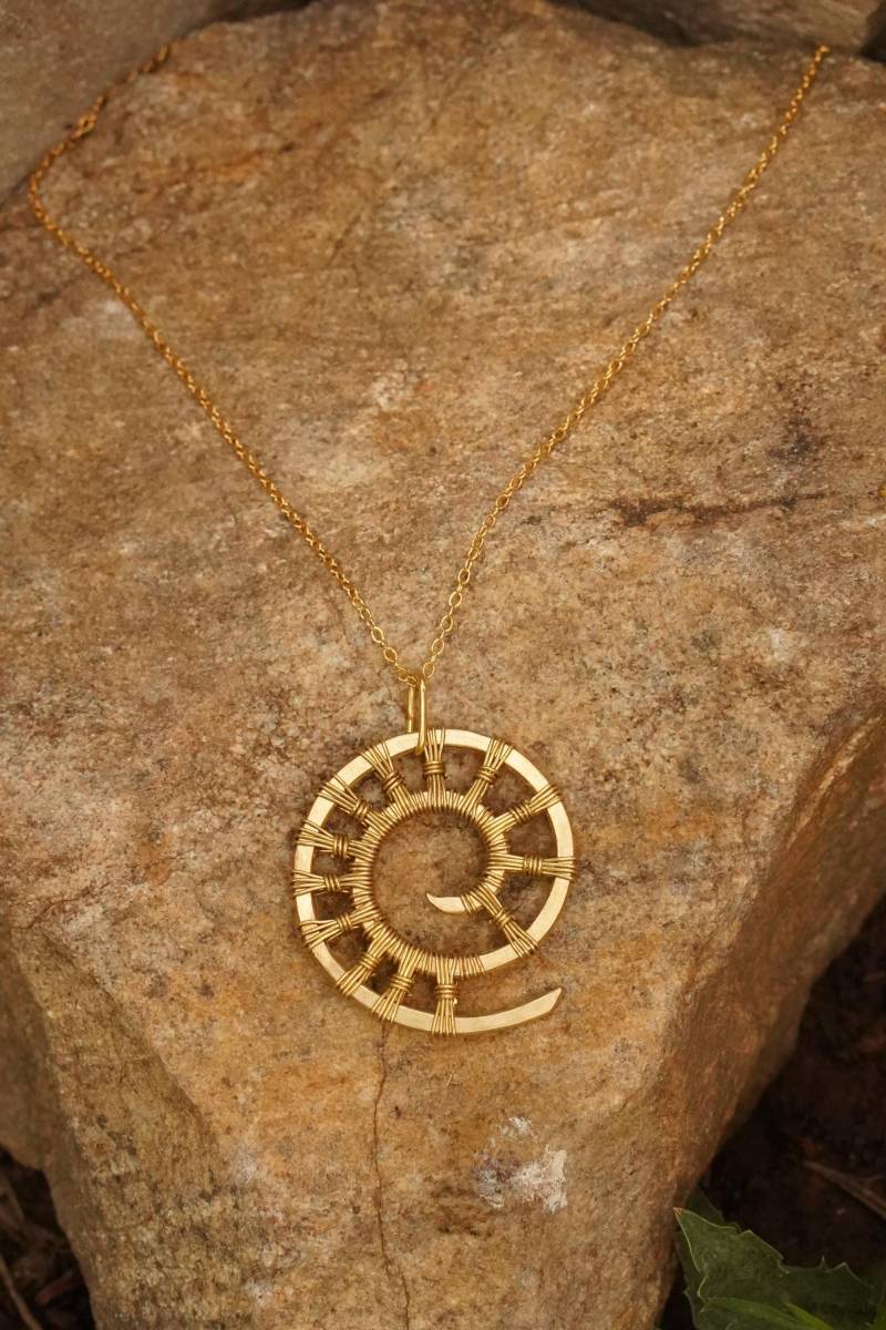 Brass Necklace Spiral Brass Necklace Spiral von ATELIERSACHER