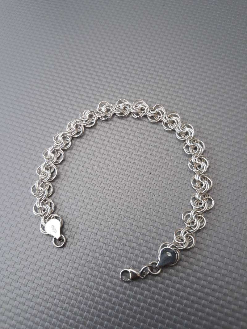 Damenarmband Aus Massivem Silber, Handgefertigt von ATELIERYOURI